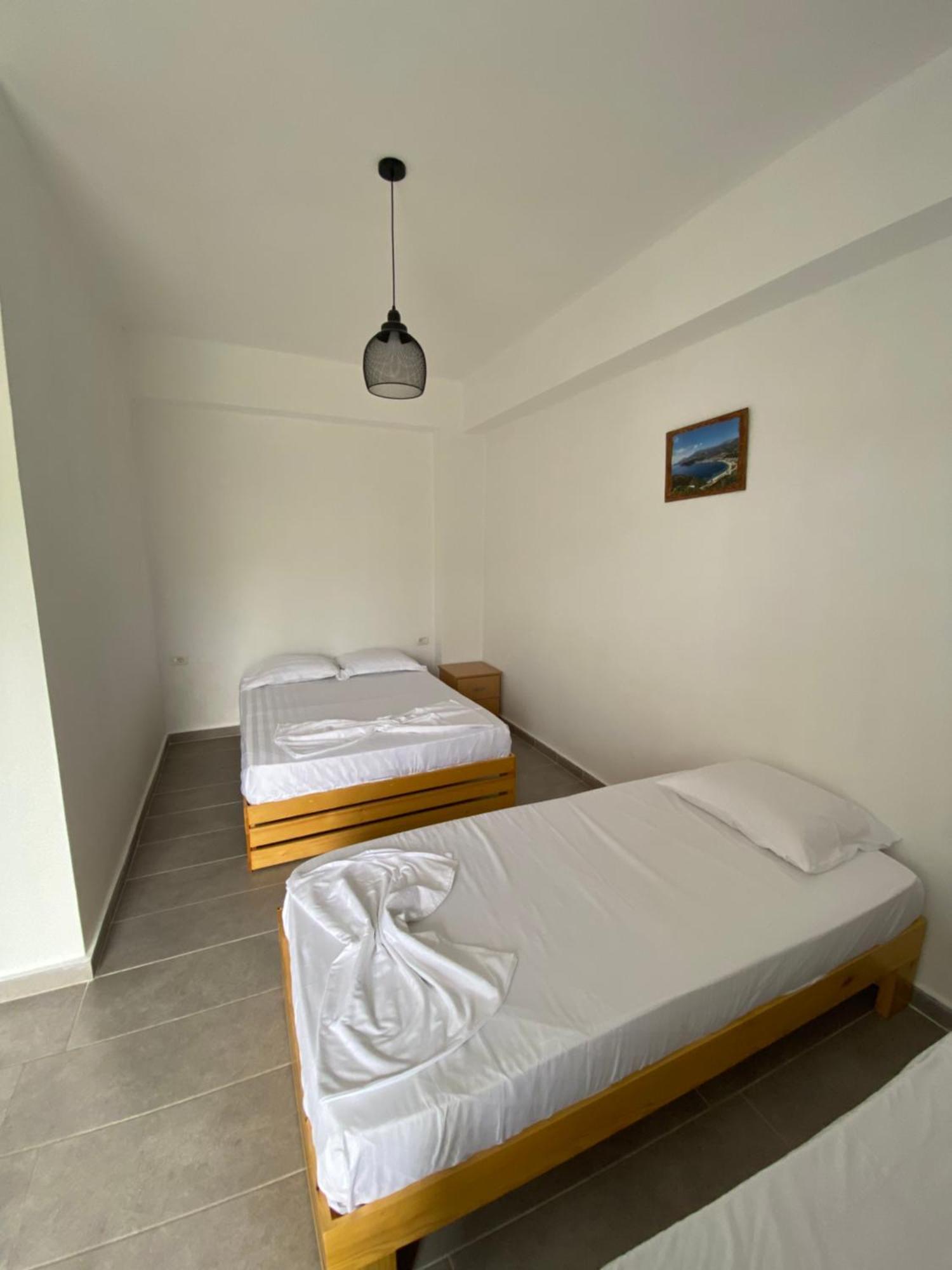 Eleni'S Holiday Rooms Химар Екстериор снимка