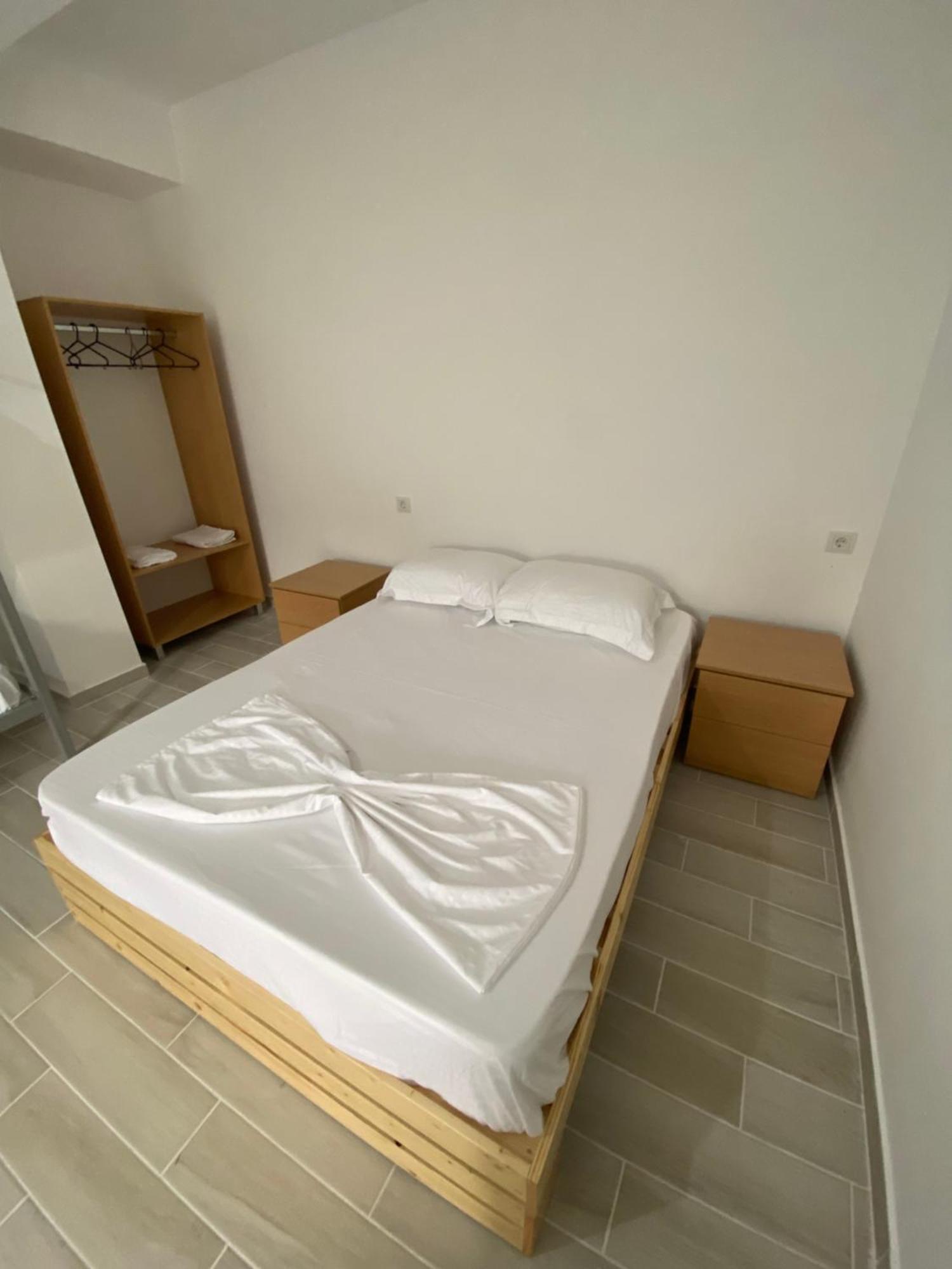 Eleni'S Holiday Rooms Химар Екстериор снимка