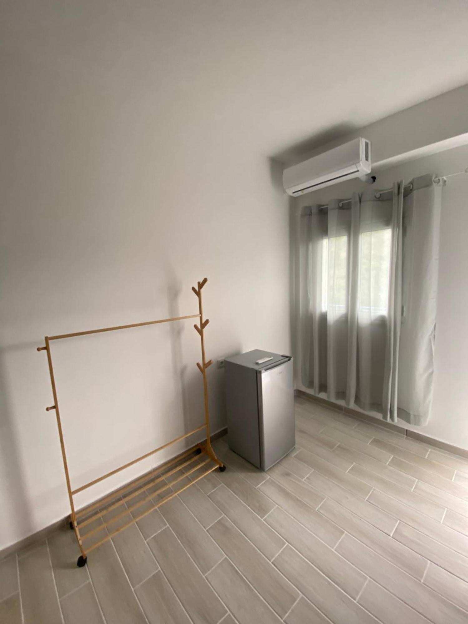 Eleni'S Holiday Rooms Химар Екстериор снимка